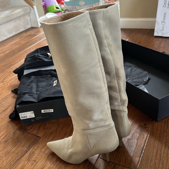 Yeezy knee high boots beige size 39 season8 RARE! - Picture 8 of 11